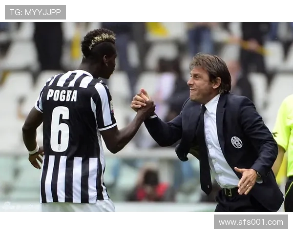 罗马诺：梅努欲转会那不勒斯曼联因B费受伤暂不放人